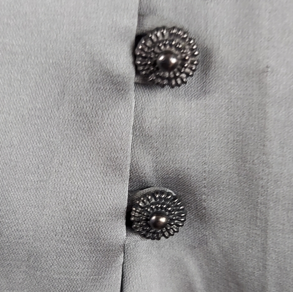 Size 2 Button Down Blouse WHBM - Picture 5 of 16